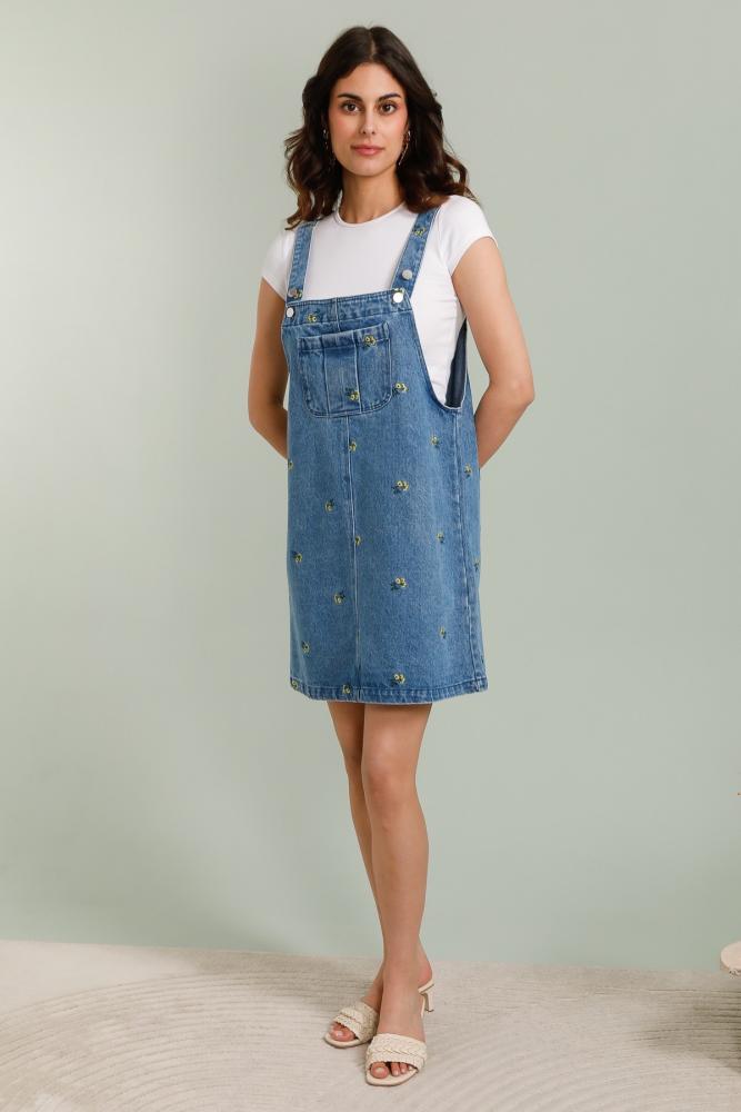 Acheter en ligne Robes Robe Priya brodée fleurs en jean Robes Robe Priya brodée fleurs en jean