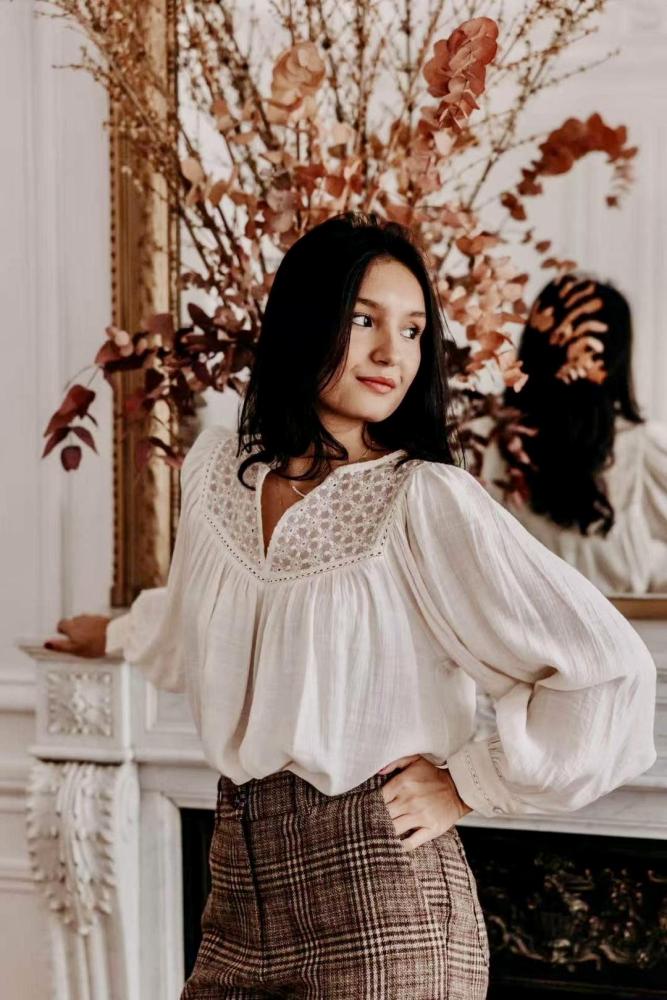 Acheter en ligne Blouses Blouse Iseul écru Blouses Blouse Iseul écru