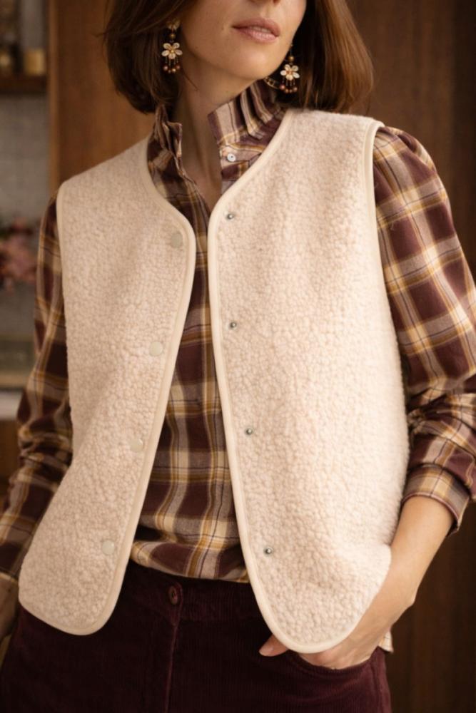 Acheter en ligne Gilets Gilet Ebba beige Gilets Gilet Ebba beige